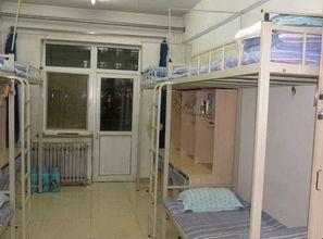 富士康宿舍最新爆料,揭秘员工生活现状与改善呼声  第1张